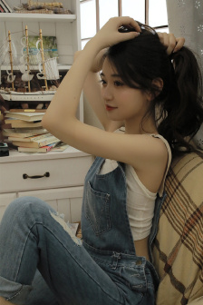 房东妹子青春期